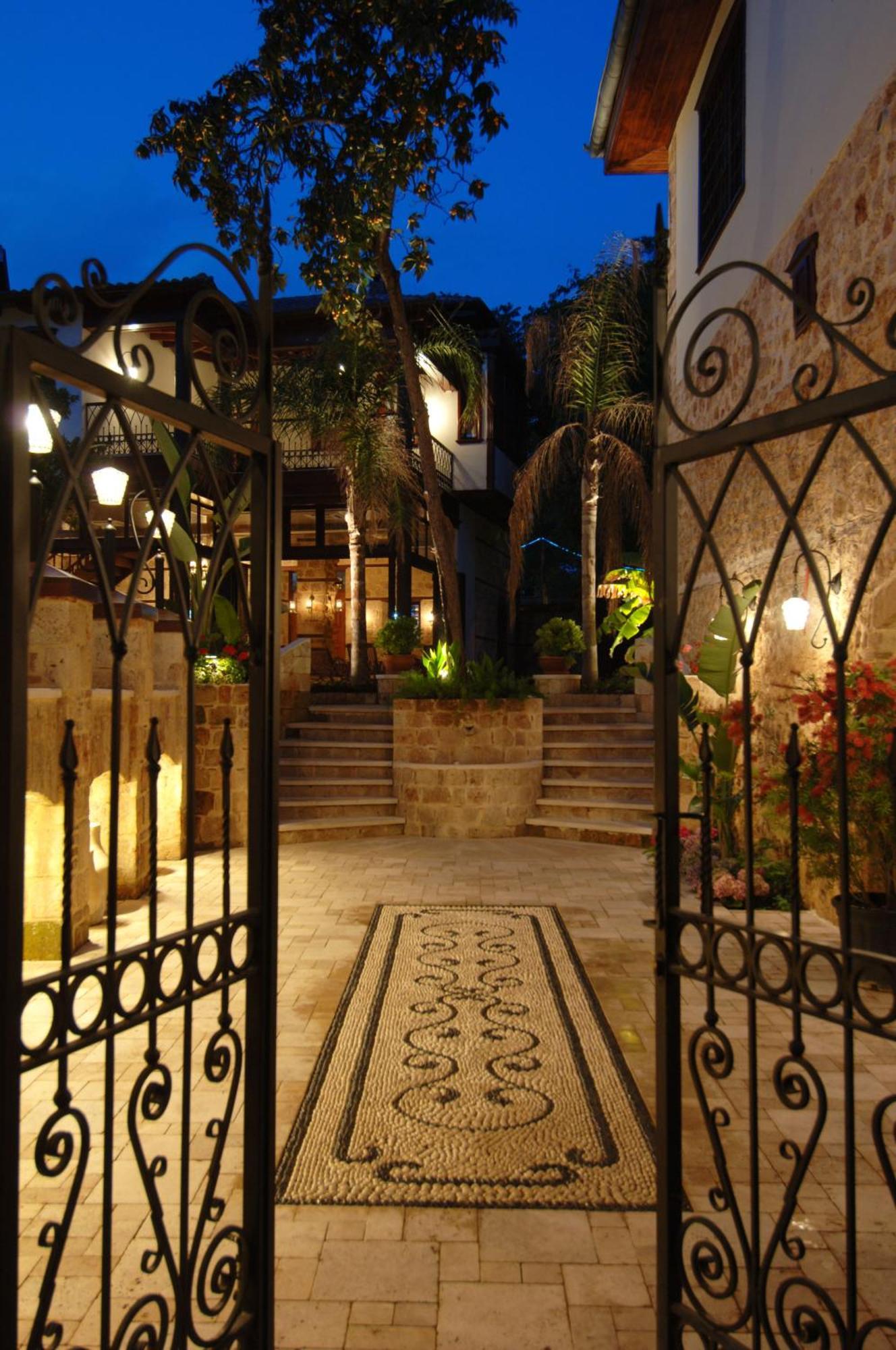 Tuvana Hotel Antália Exterior foto